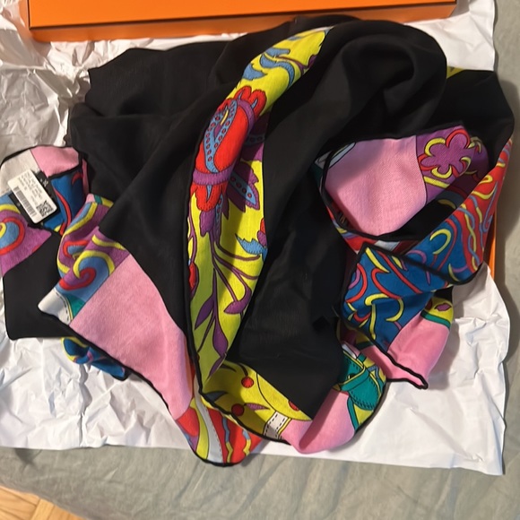 NWT Hermes Cashmere Shawl - Picture 12 of 13